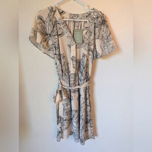 NWT H&M Dress. Size Small. Black & Cream Floral Print.